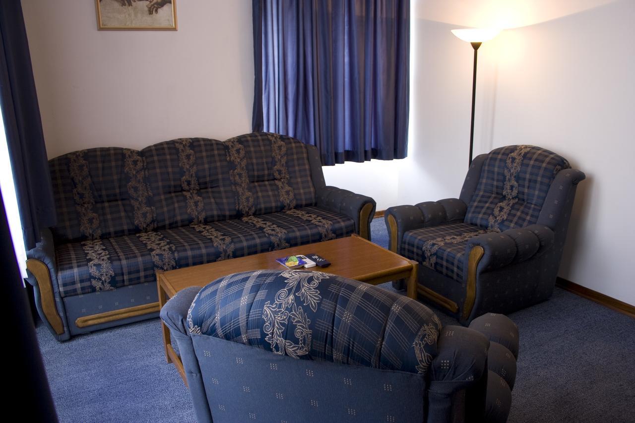 Hotel Veli Joze Πούλα Εξωτερικό φωτογραφία